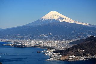 mt.Fuji></p><p align=